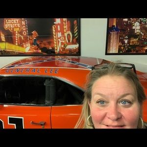 Meet your Posher, Diane